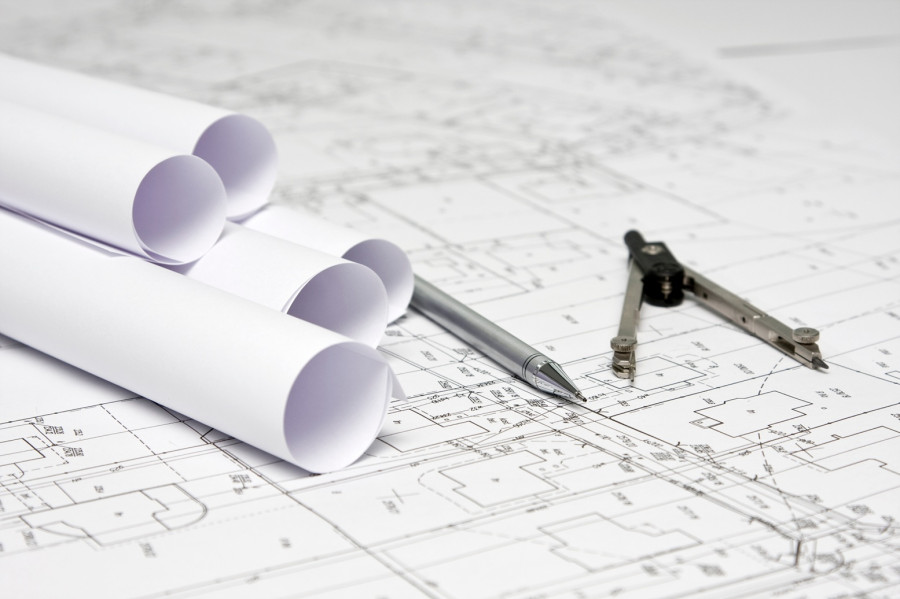 materiały partnera Projekt kompaktowego domku letniskowego z drewna o powierzchni do 70 m² z dachem dwuspadowym i tarasem na działce rekreacyjnej
